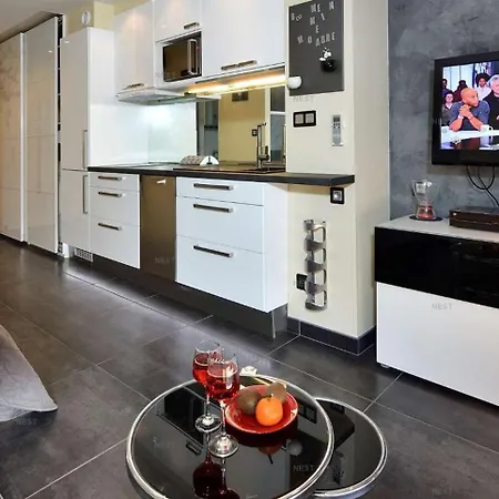 NEST - Studio Héliopolis AB 331 - Luxe - 2 personnes Agde